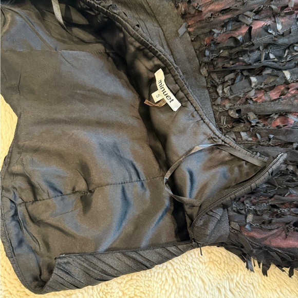 NWOT, Minuet Petite Black and Pink Textured Dress - Picture 4 of 13